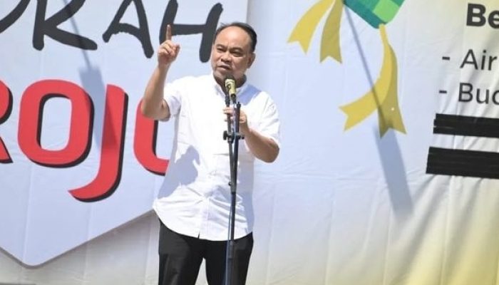 Ketum Projo Jadi Menkominfo, Pendukung Jokowi: Tuhan Tertawa, Malaikat Izrail Marah Pak