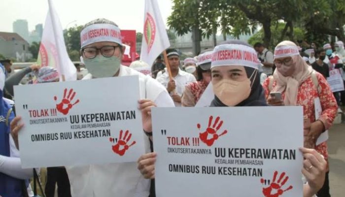 Pro Kontra UU Kesehatan, Teddy: Pandangan Pendemo Bisa Diabaikan, UU Wajib Dilaksanakan