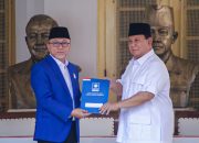 Dukung Prabowo, Twitter Ketum PAN Digeruduk Netizen