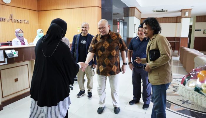 LaNyalla Doakan Cak Nun Lekas Pulih