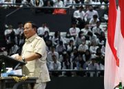 Prabowo Sebut Banyak Negara Punya Pemimpin Muda, Loyalis Ganjar Tertawa: Gak Pernah Ngaca?