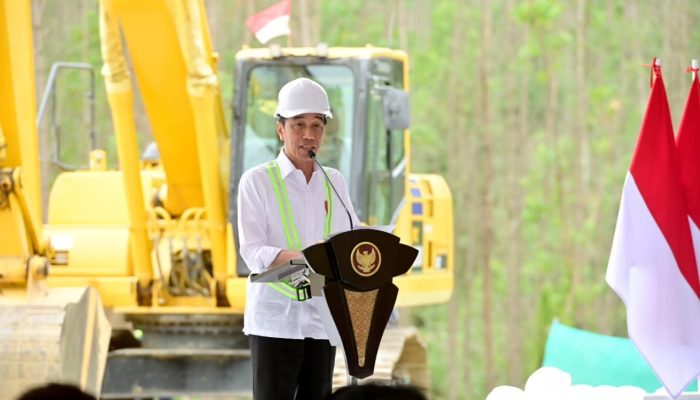 Jokowi Minta Publik Awasi Desa: Jika Tak Ada Pembangunan, Patut Diduga Kadesnya Korupsi