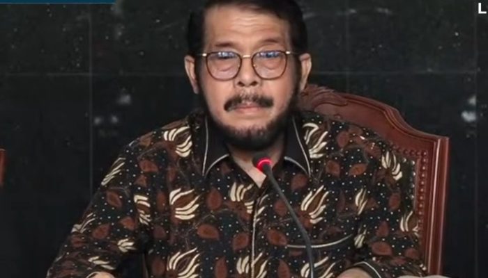 Usai Lantik Majelis Kehormatan MK, Anwar Usman Tertawakan Pelaporan Dirinya ke KPK