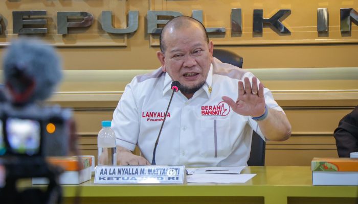 Ketua DPD RI Soroti Pernyataan Wamen BUMN Soal Utang Kereta Cepat Jakarta Bandung