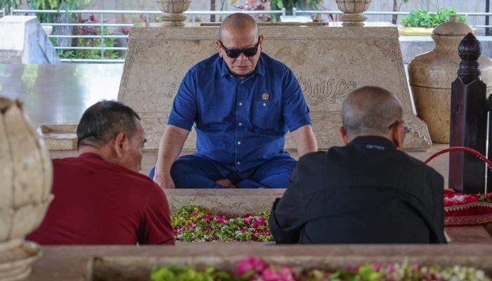 Ketua DPD RI Ziarah ke Makam Bung Karno