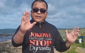 Denny Indrayana.