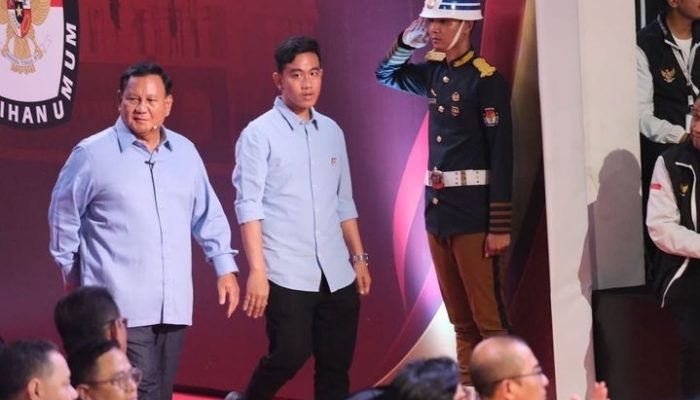 Soal Putusan MK yang Bikin Gibran Lolos Jadi Cawapres, Prabowo: Kita Tahu lah Siapa yang Intervensi