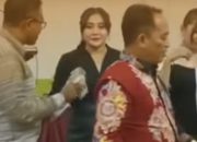 Asyik! Petugas PPK Sumenep Joget Ria Sambil Nyawer Biduan Dangdut di Acara Diklat, KPU: Hiburan Aja
