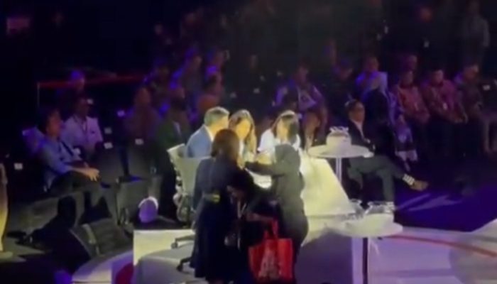 Grace dan Isyana Datangi Moderator Saat Jeda Debat, KPU: Tak Patut Dilakukan