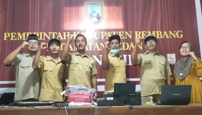 Jelang Pilpres 2024, Sejumlah Kades Ramai-ramai Bikin Video Ngaku Tegak Lurus Jokowi