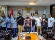 Bertemu Senator Baru Asal Papua, LaNyalla Bicara Bangsa dan Bola