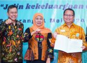 Khofifah Klaim Akan Ada 3 Parpol Lagi Kasih Rekom