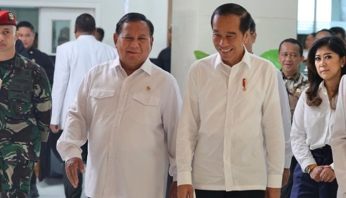 Jadi Beban, Prabowo Harus Tinggalkan Jokowi?
