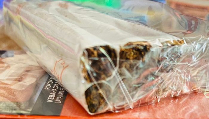 Larangan Penjualan Rokok Eceran Bisa Matikan Jutaan Warung Tradisional