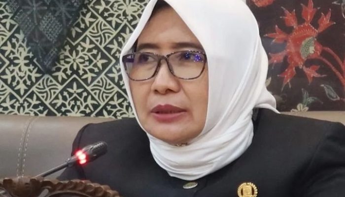 Optimistis Menang Lawan Khofifah, PKB Sebut Muslimat NU Mulai Pecah