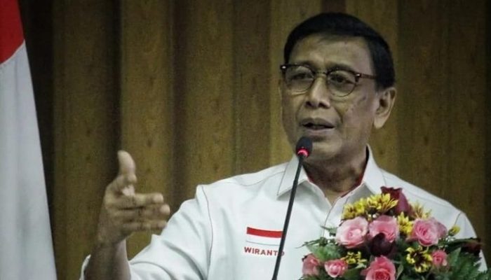 Wiranto Cek Uji Coba Makan Bergizi Gratis di Tangerang