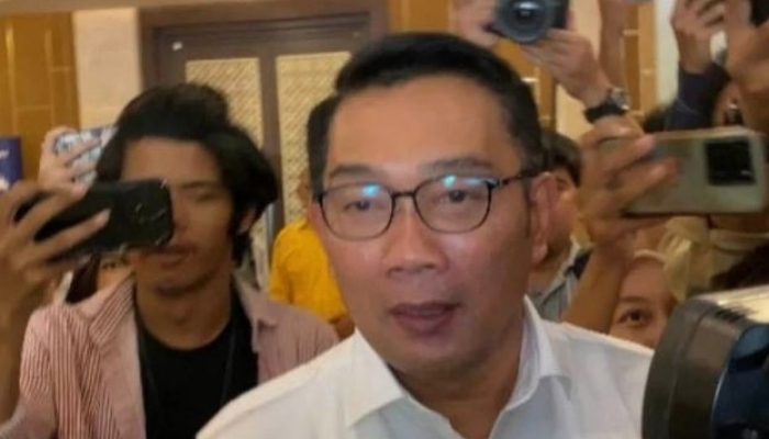 Strategi Ridwan Kamil Atasi Macet Jakarta: Bangun Apartemen di Atas Stasiun KAI