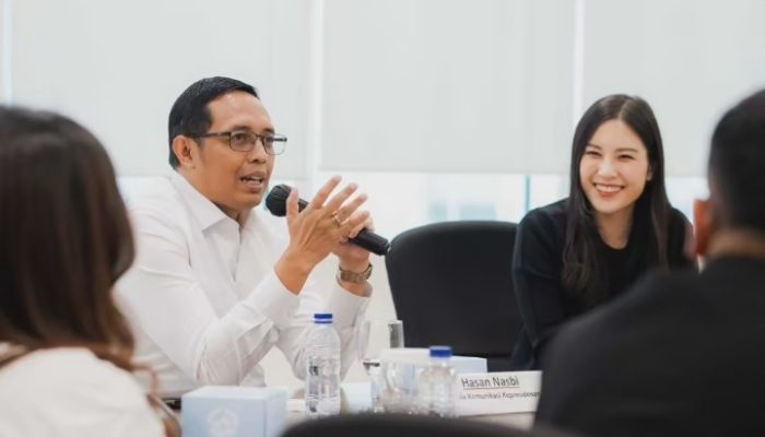 Bukan Rp 2 Juta, Istana Akui Kenaikan Gaji Guru Rp 500 Ribu