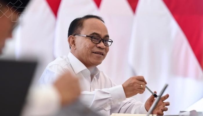 Lantik Bendahara Projo Jadi Pejabat Kemenkop, Budi Arie Sebut Sudah Disetujui Presiden