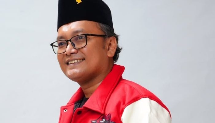 Guntur Romli Tegaskan Beribadah Tak Perlu Izin Siapa pun