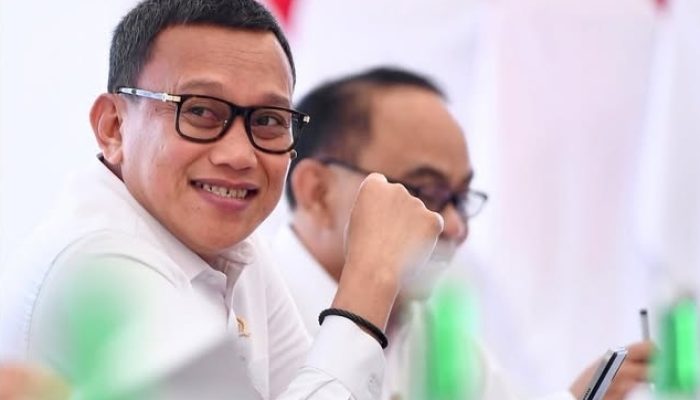 Menteri P2MI Usul Bahasa Inggris Jadi Bahasa Kedua