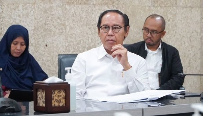 Dini Hari, KPK Geledah Rumah Eks Wantimpres Djan Faridz