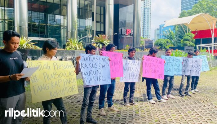 Minta Segera Ditangkap Soal Harun Masiku, Massa di KPK Juga Singgung Pengaruh Hatta Ali di MA