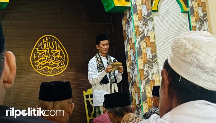 Pesan Kiai Abbasi dalam Khutbah Idulfitri 2025
