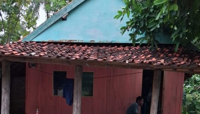 Demi Terungkapnya Maling BSPS Sumenep, Warga Kepulauan Siap Jual Kambing Biayai Aksi Kemah di Kejagung