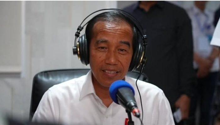 Jokowi Pertimbangkan Rebut Kursi Ketum PSI dari Kaesang