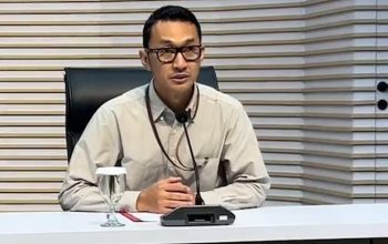 KPK Ungkap Menhut Raja Juli Baru Laporkan Penerimaan Amplop Usai Bupati Kuansing Tersangka