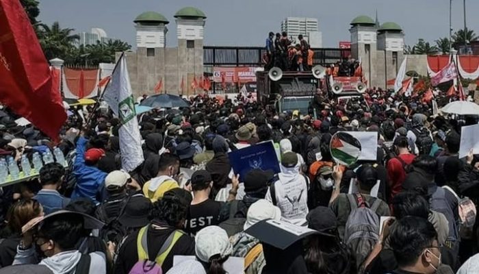 PDIP Sebut Demo 25 Agustus Sebagai Alarm Bagi Anggota Dewan