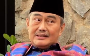 Jimly Asshiddiqie.