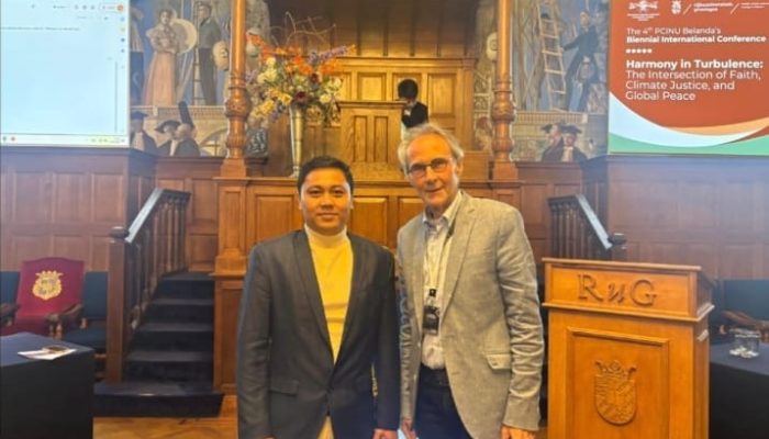 Di Belanda, Dekan Fakultas Syariah UIN KHAS Jember Bicara Peran Tokoh Agama dalam Perdamaian Global