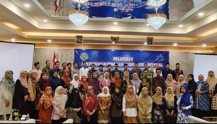 Tingkatkan Mutu Akademik, STAI Az-Zain Sampang Ikut Pelatihan SPMI dan AMI Kopertais Wilayah IV Surabaya