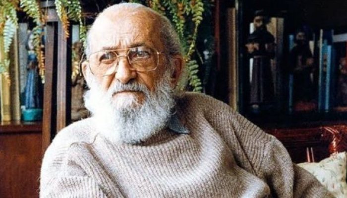 Mendidik Manusia Bebas Model Paulo Freire