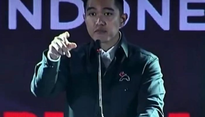 Jokowi akan Kerja Mati-matian, Kaesang Akan Peras Darahnya Habis-habisan Demi Menangkan PSI