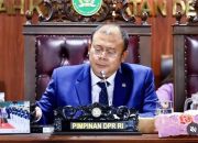 Wakil Ketua DPR Sentil Jokowi Cuci Tangan Soal Revisi UU KPK: Masyarakat Sudah Cerdas