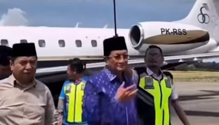 Menag Diminta Laporkan Dugaan Gratifikasi Jet Pribadi ke KPK