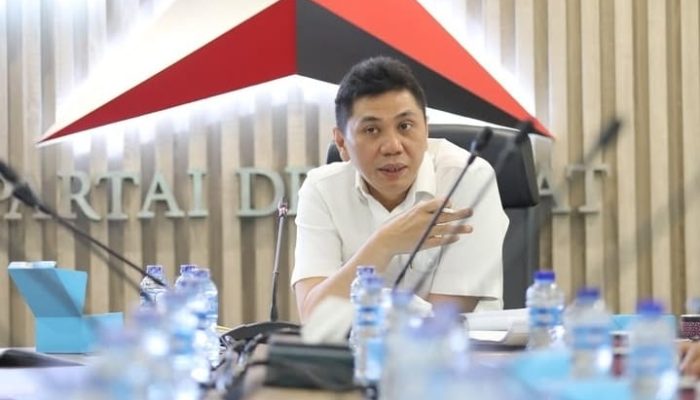 Jansen Sitindaon: Prabowo Nunduk di depan Trump Demi Keselamatan Bangsa Indonesia