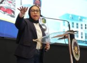 Wakil Kepala BGN Nanik S Deyang.