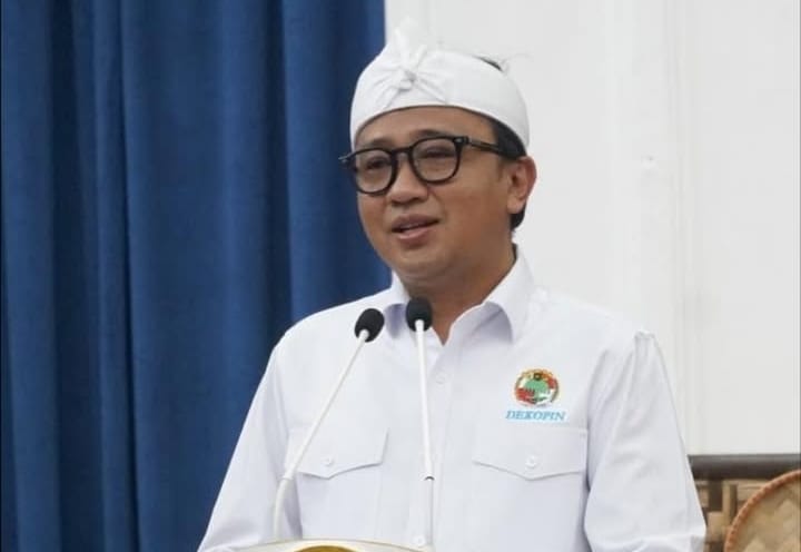 Bambang Haryadi.