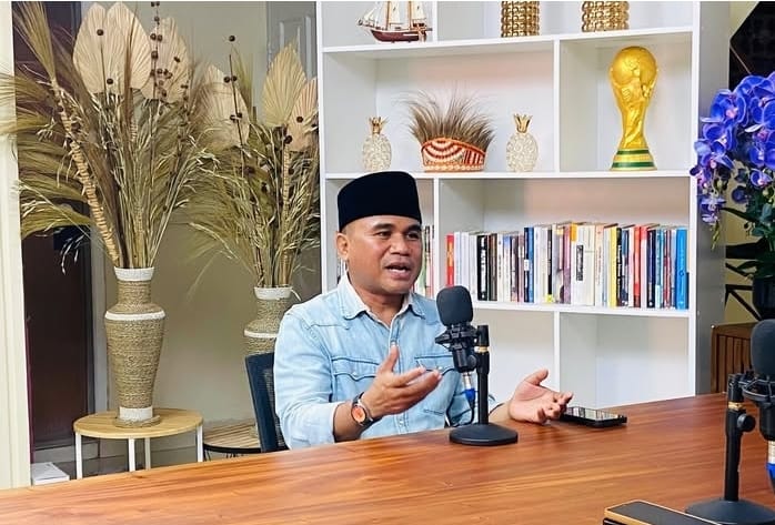 Sahrin Hamid.