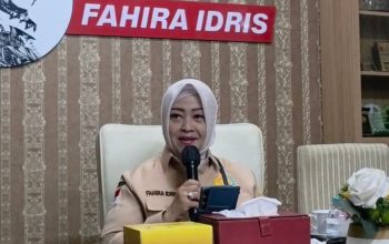 Fahira Idris.