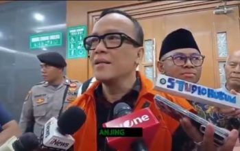 Eks Wamenaker Noel Divonis 4,5 Tahun Penjara