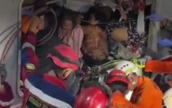 Korban Tewas Tabrakan KA Argo Bromo Anggrek Vs KRL Bertambah Jadi 14 Orang