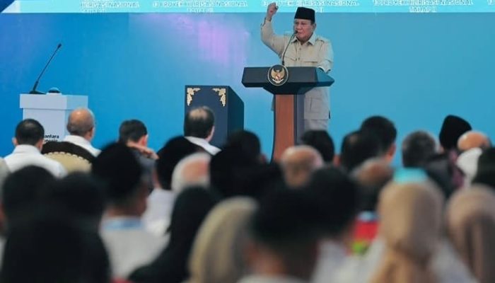 Prabowo Kembali Ejek Indonesia Gelap: Matanya Buram, Kabur Saja Kalau Mau