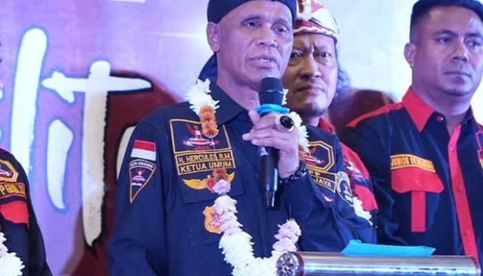 Hercules Ultimatum Amien Rais: Hati-hati Bicara, Saya Gak Mau Tangan Saya Berdarah Lagi