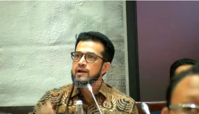 Rupiah Terus Anjlok, Primus Yustisio Desak Gubernur BI Mundur