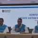 Direktur Utama PLN Darmawan Prasodjo (tengah).